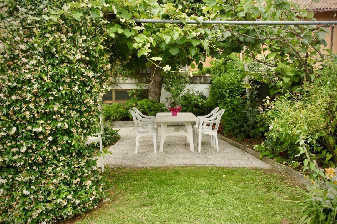 B&B The Secret Garden Buia Exterior photo